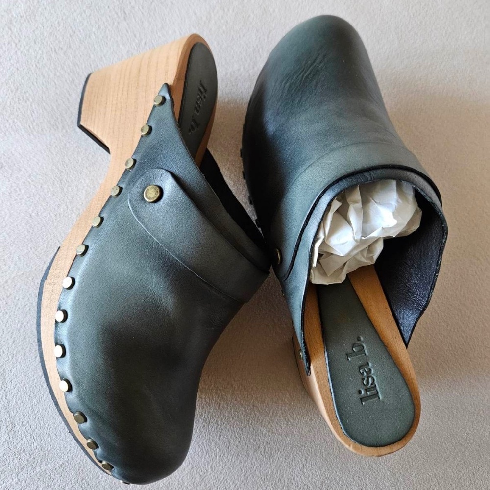 Lisa B. Classic High Heel Clog in Teal (Size 40 EU/9 US)